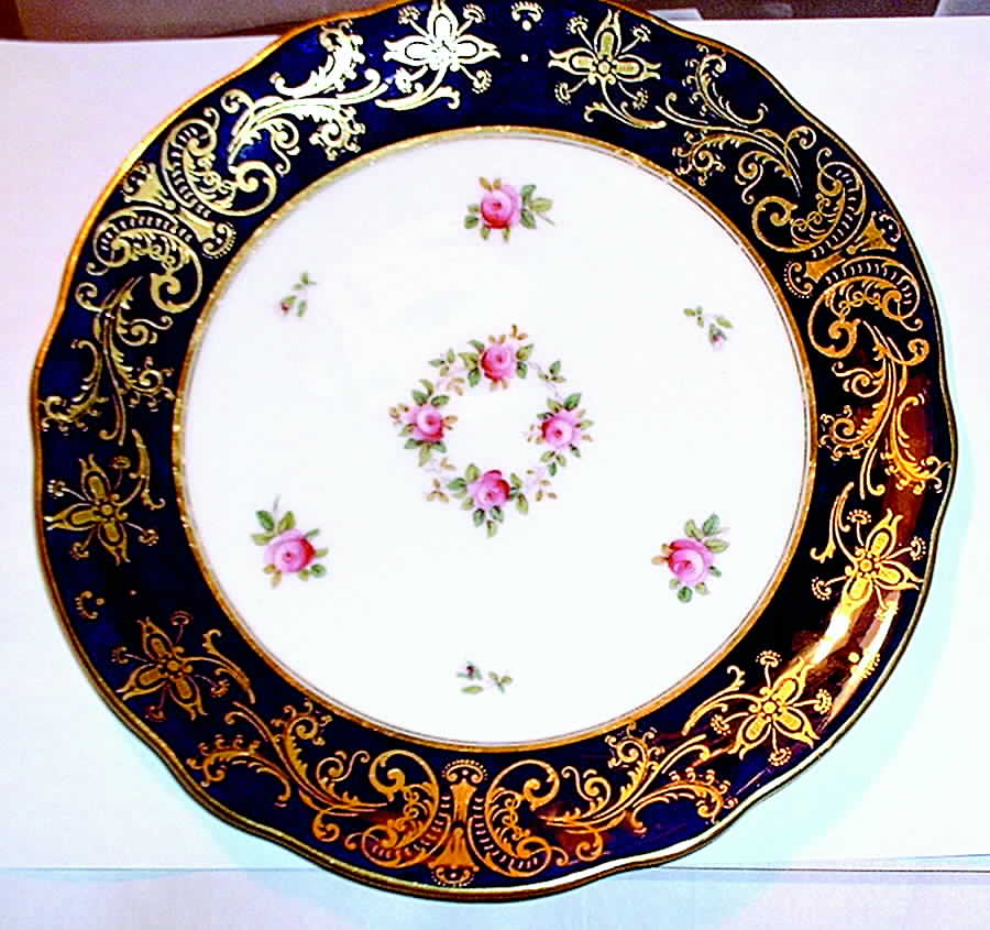 5638a Luncheon Plate by Coalport-1