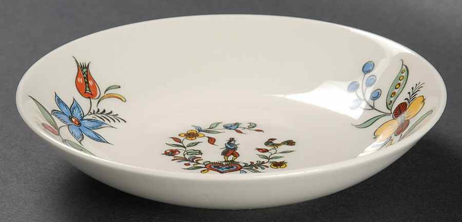 Dairy Maid (No Trim) Fruit/Dessert (Sauce) Bowl by Crooksville-1