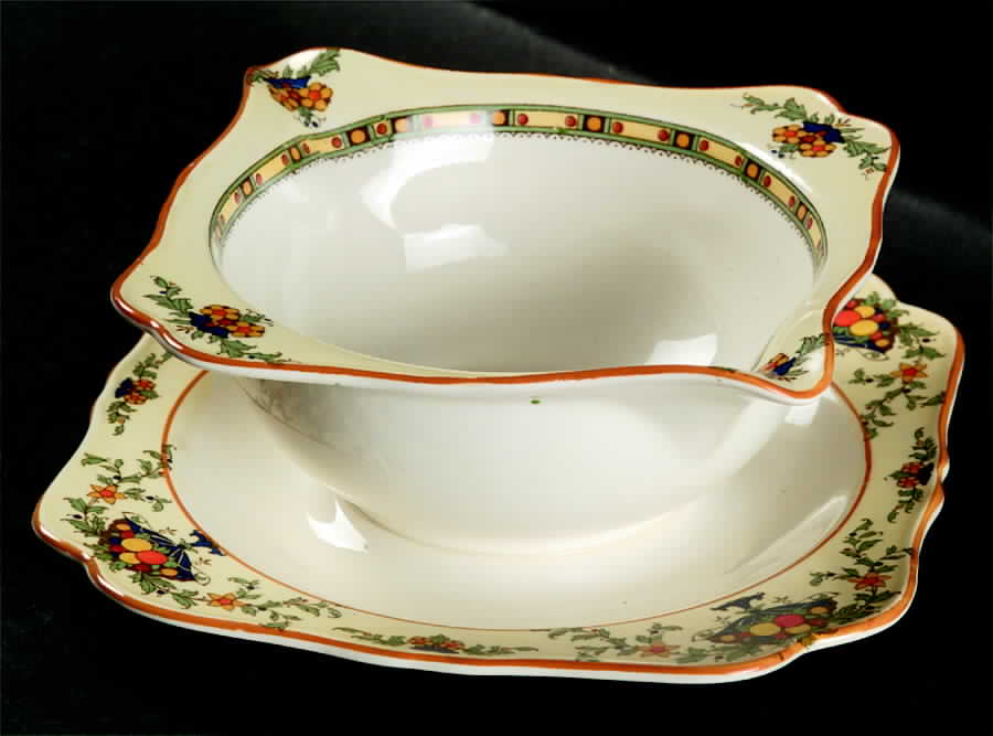 A1476 (Round, Scalloped) Gravy Boat with Attached Underplate by Crown Ducal-1