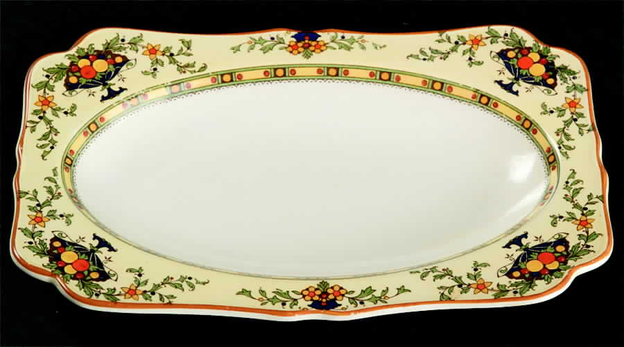 A1476 (Round, Scalloped) Relish by Crown Ducal-1