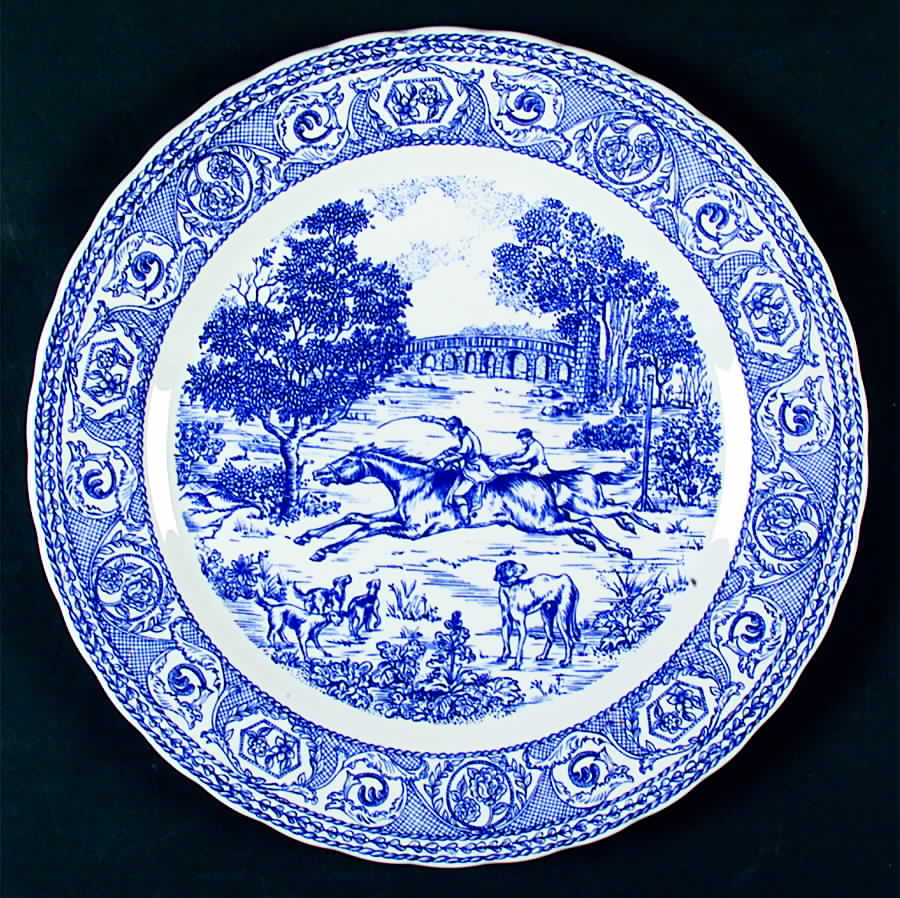St. George Blue Dinner Plate by Corona-Colombia-1
