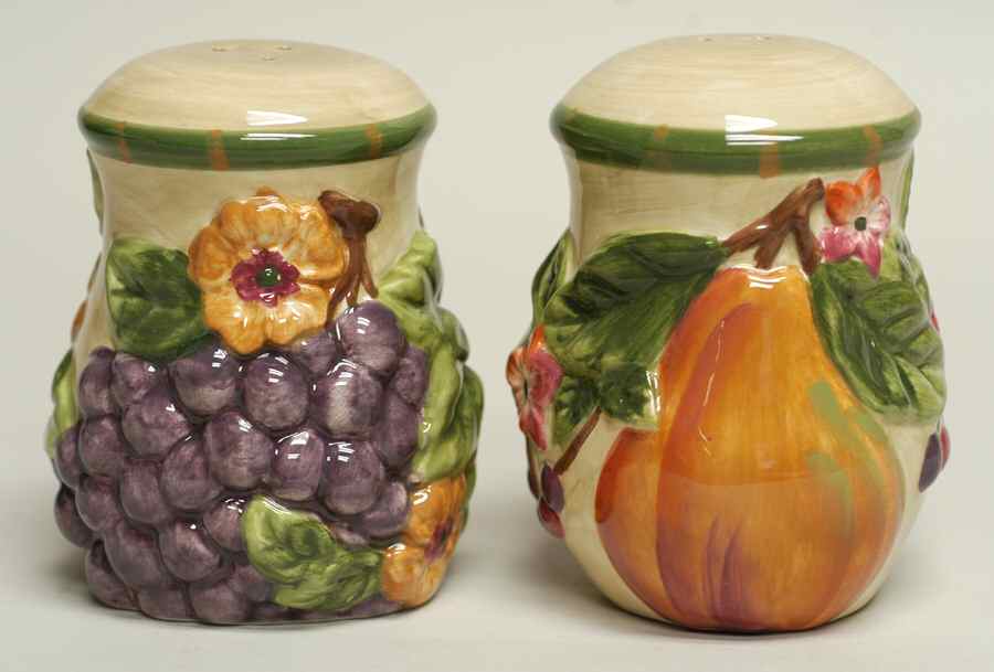 La Toscana Sculpted Salt & Pepper Set by Certified International-1