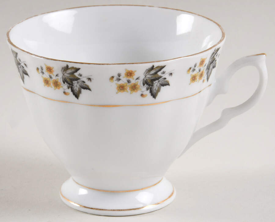 YSH26 Footed Cup by Yong Sheng Porcelain-1