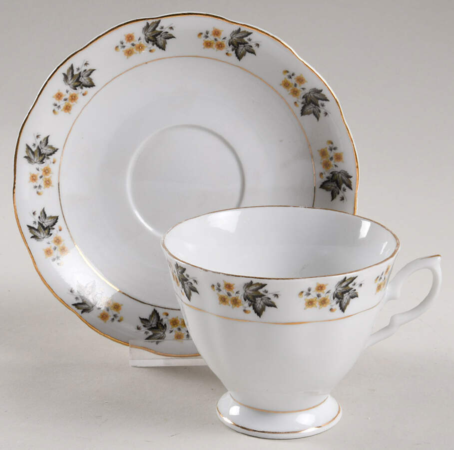 YSH26 Footed Cup & Saucer Set by Yong Sheng Porcelain-1