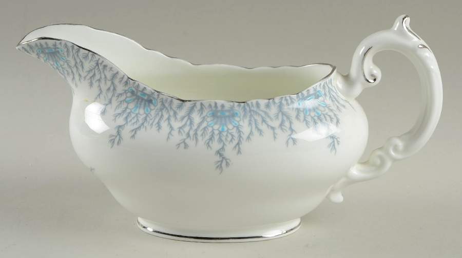 Sincerity (Scalloped) Gravy Boat by Coalport-1