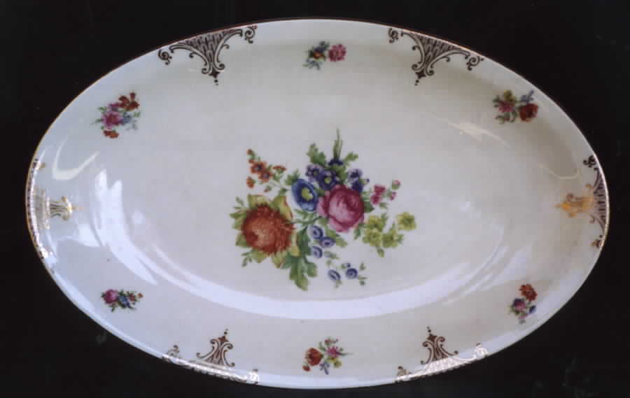 16223 12" Oval Serving Platter by Czechia-Czechoslovakia-1