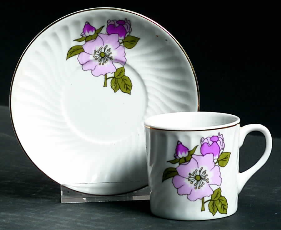 CX160 Flat Demitasse Cup & Saucer Set by China (Made in China)-1