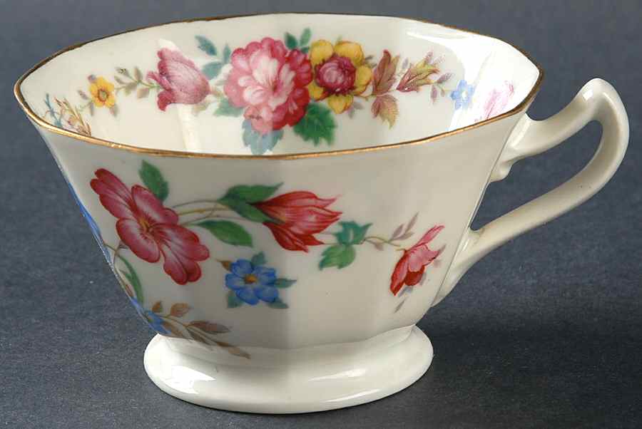 CIM73 Footed Cup by Crown Imperial-1
