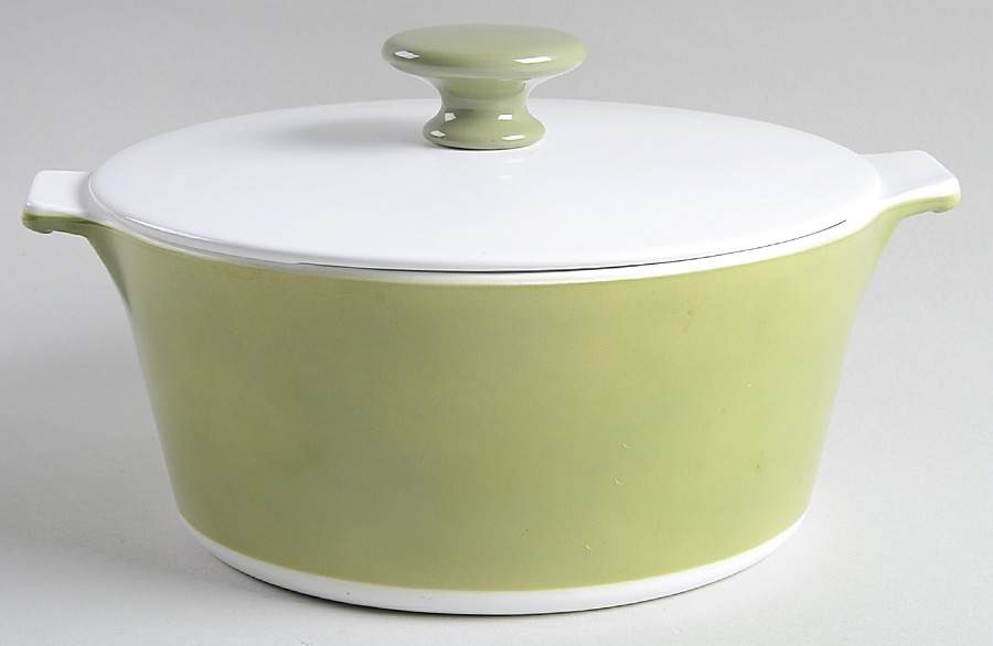 Avocado 1.75 Quart Saucepan with Lid by Corning Corelle-1