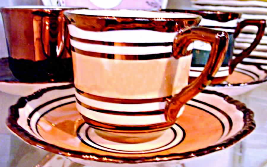 Orleans (Gold) Flat Cup & Saucer Set by Cumbow-1