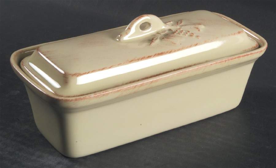 Madeira Harvest (Sage Green) 1/4 Lb Covered Butter by Casafina-1