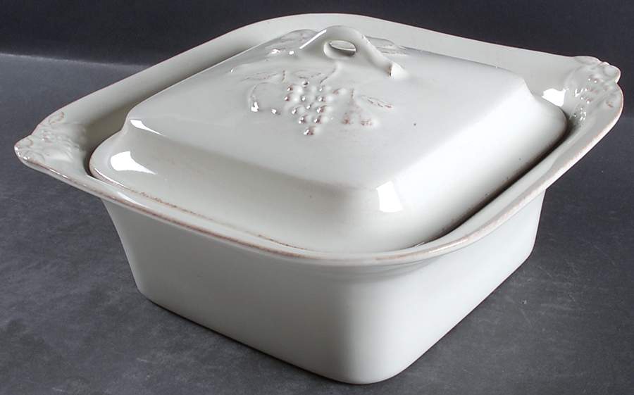 Madeira Harvest (Vanilla Creme) 2 Quart Square Casserole with Ceramic Lid by Casafina-1