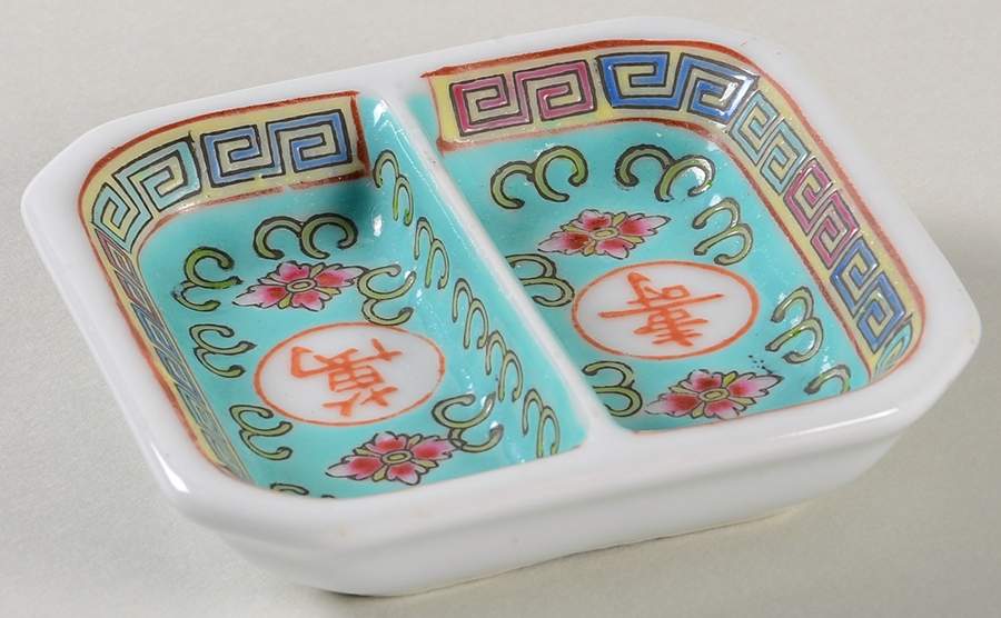 Mun Shou Longevity Green Divided Sauce Dip by China (Made in China)-1