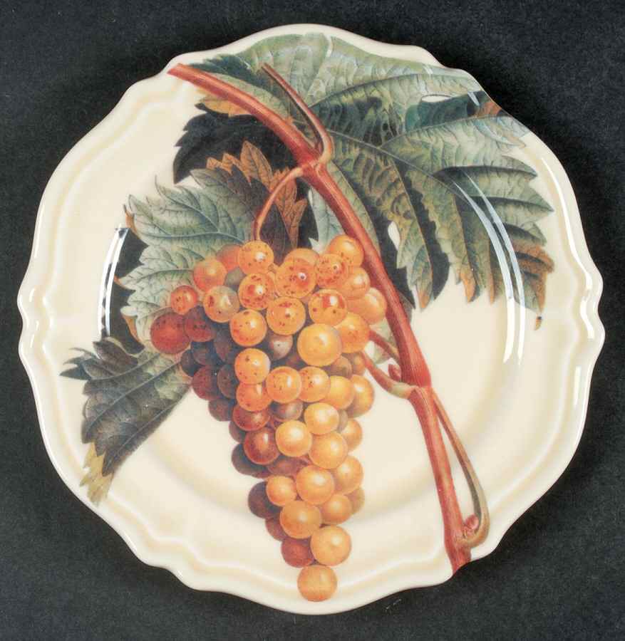 Vintage Grapes Salad Plate by Certified International-1