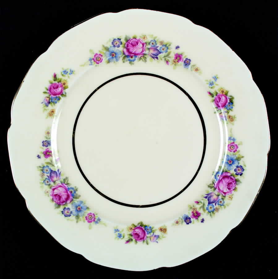 CZE136 Salad Plate by Czechia-Czechoslovakia-1