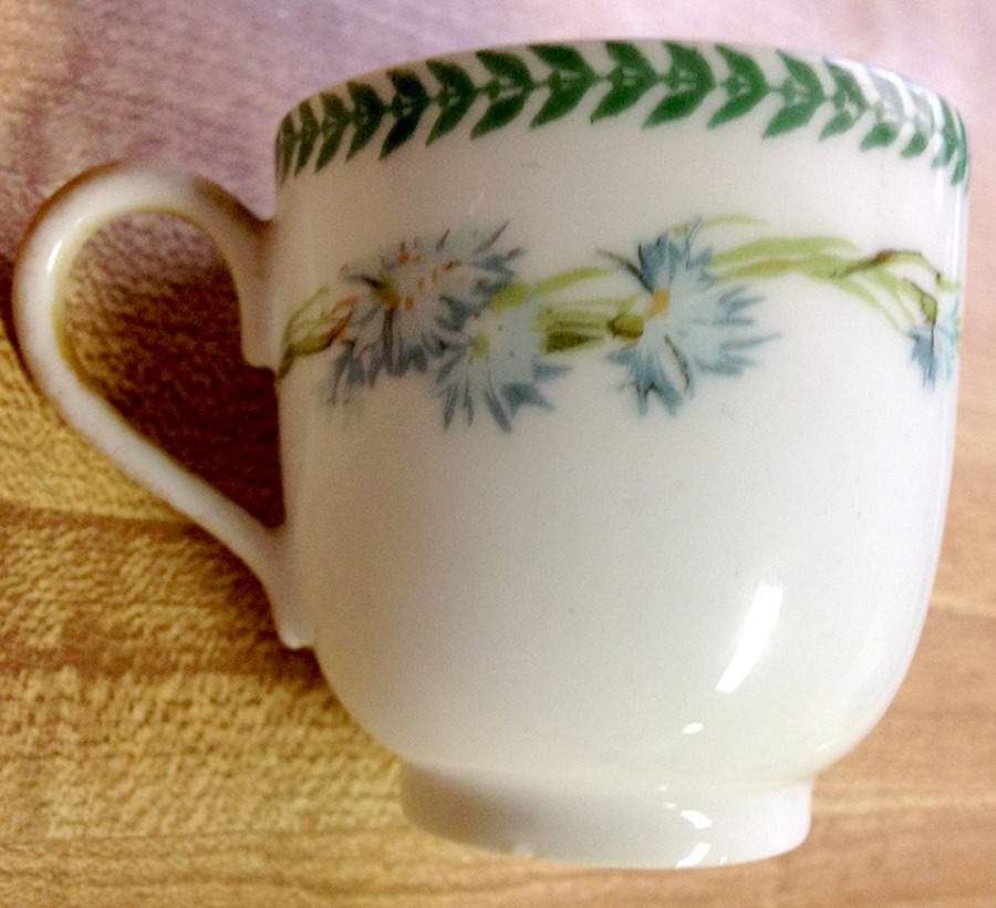 CMT72 Footed Cup by Charles Martin-1