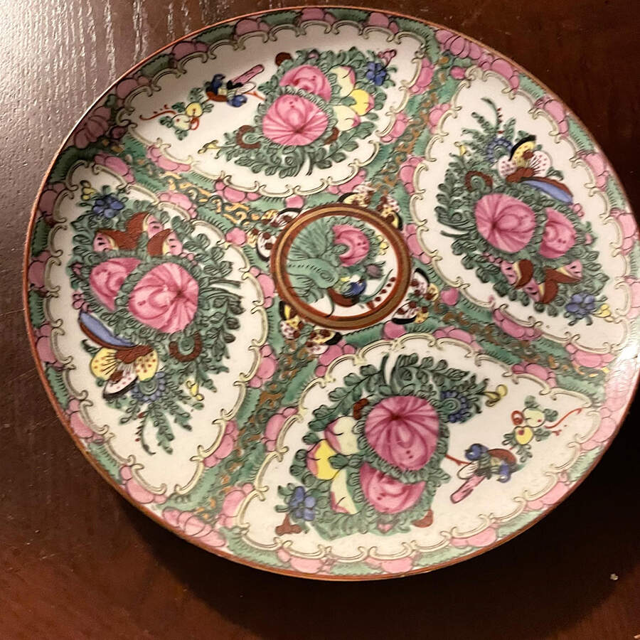 Rose Medallion (No People) Saucer for Flat Cup by China (Made in China)-1