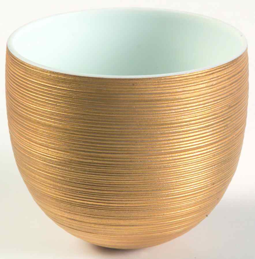 Aile or (Gold) Cup No Handle by Jean Louis Coquet-1