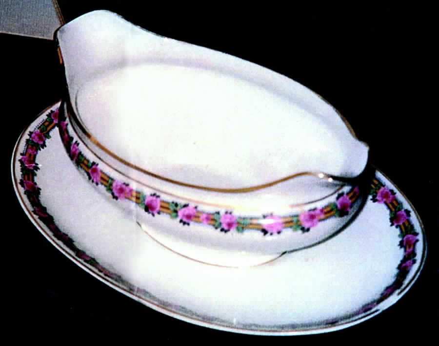 CHF849 Gravy Boat with Attached Underplate by Charles Field Haviland-1