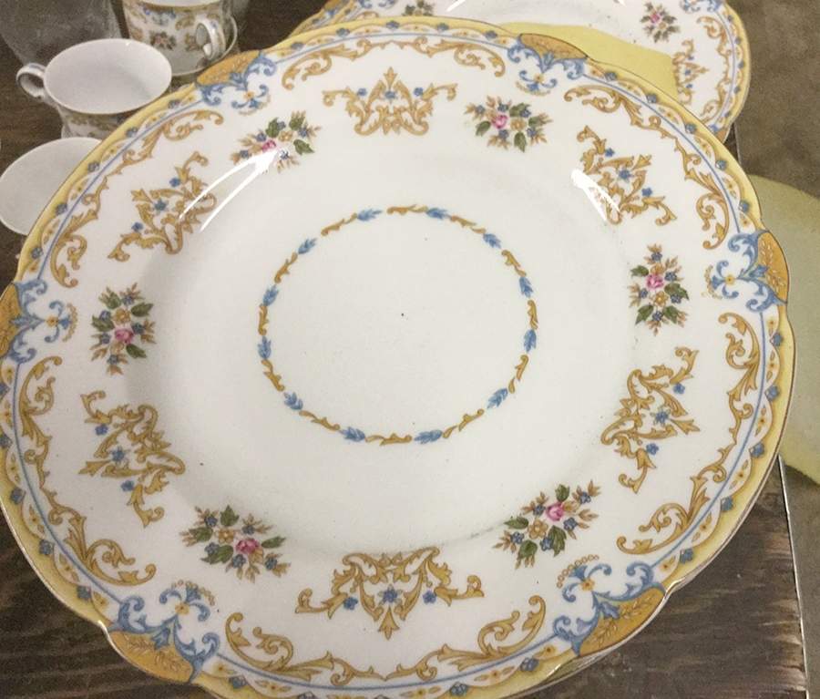 Vieux Japon Dinner Plate by Charles Field Haviland-1