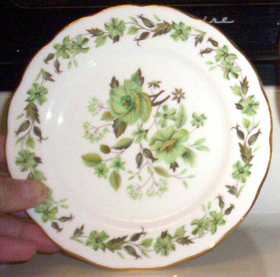 C671 Bread & Butter Plate by Colclough-1