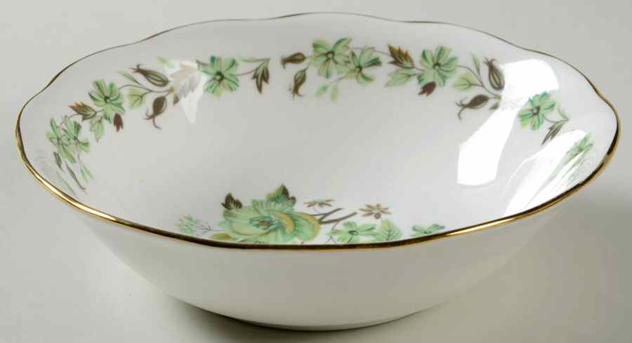 C671 Coupe Cereal Bowl by Colclough-1