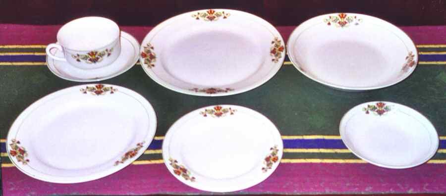 7305 Dinner Plate by Carrollton-1