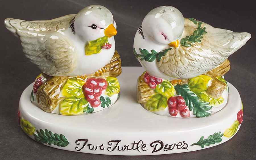Twelve Days of Christmas, Valerie Figural Salt and Pepper Tray Set by Cumberland Design-1