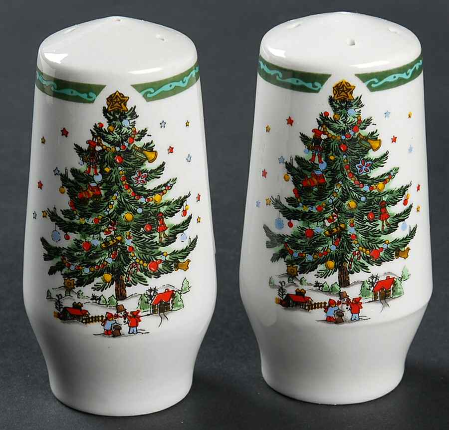 Christmas In The Park Salt & Pepper Set by China (Made in China)-1