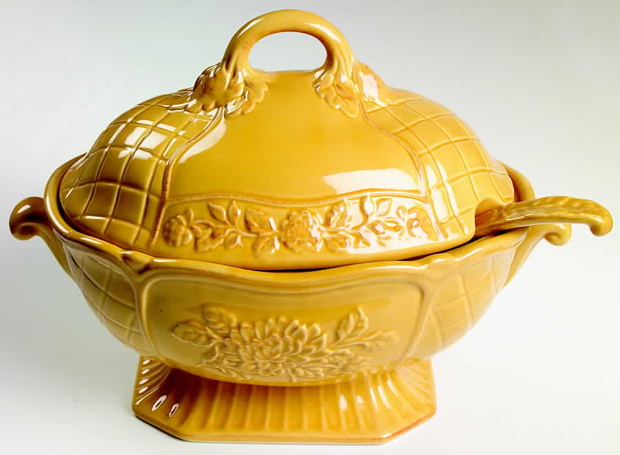 Cuisineware Gold Tureen & Lid w/Ladle by Certified International-1