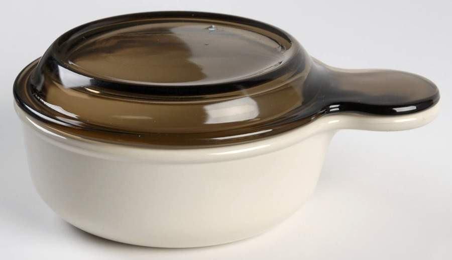 Sandstone (Corelle) Grab-It & Glass Lid by Corning Corelle-1