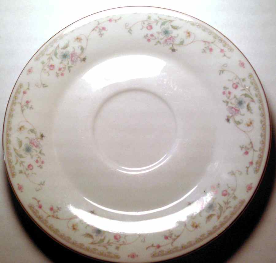 CX195 Saucer by China (Made in China)-1