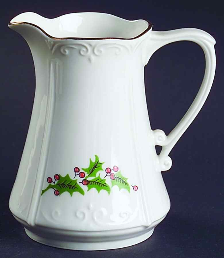 CHZ22 Creamer by Chodziez-Poland-1