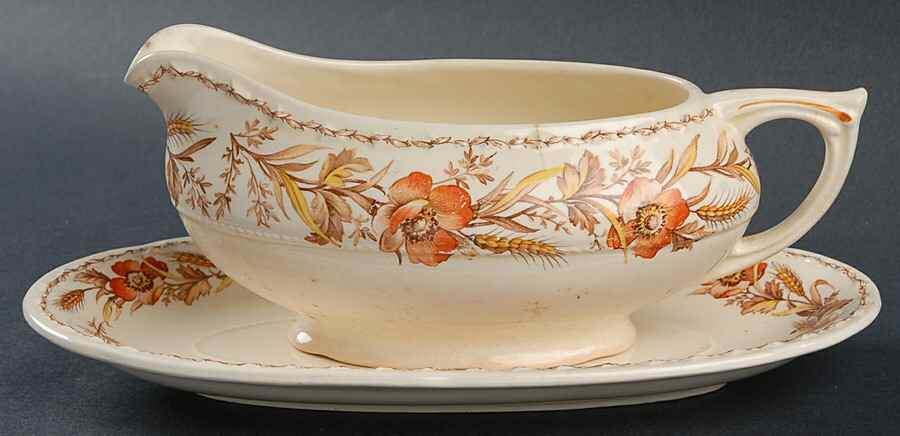 CRO254 Gravy Boat & Underplate by Crooksville-1