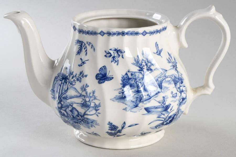 Toile Blue (Scalloped) Teapot No Lid by Churchill-1