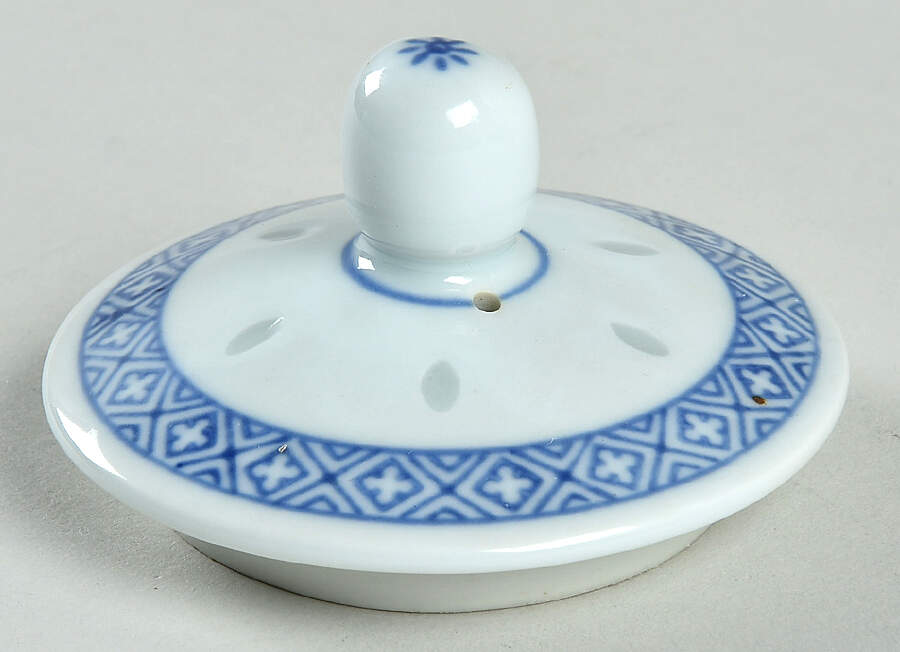 CX203 Lid for Teapot by China (Made in China)-1