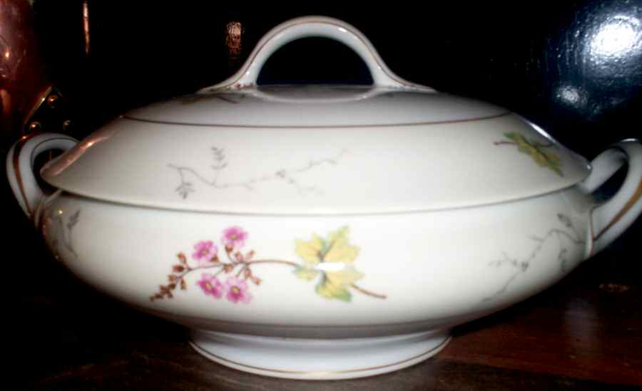 Chf967 Round Covered Vegetable by Charles Field Haviland-1