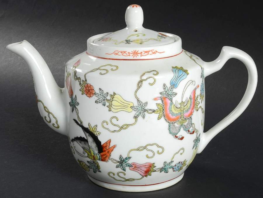 CX210 Teapot & Lid by China (Made in China)-1