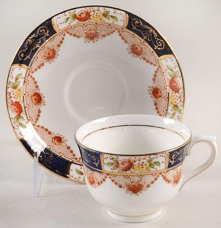 6612 Footed Cup & Saucer Set by Colclough-1