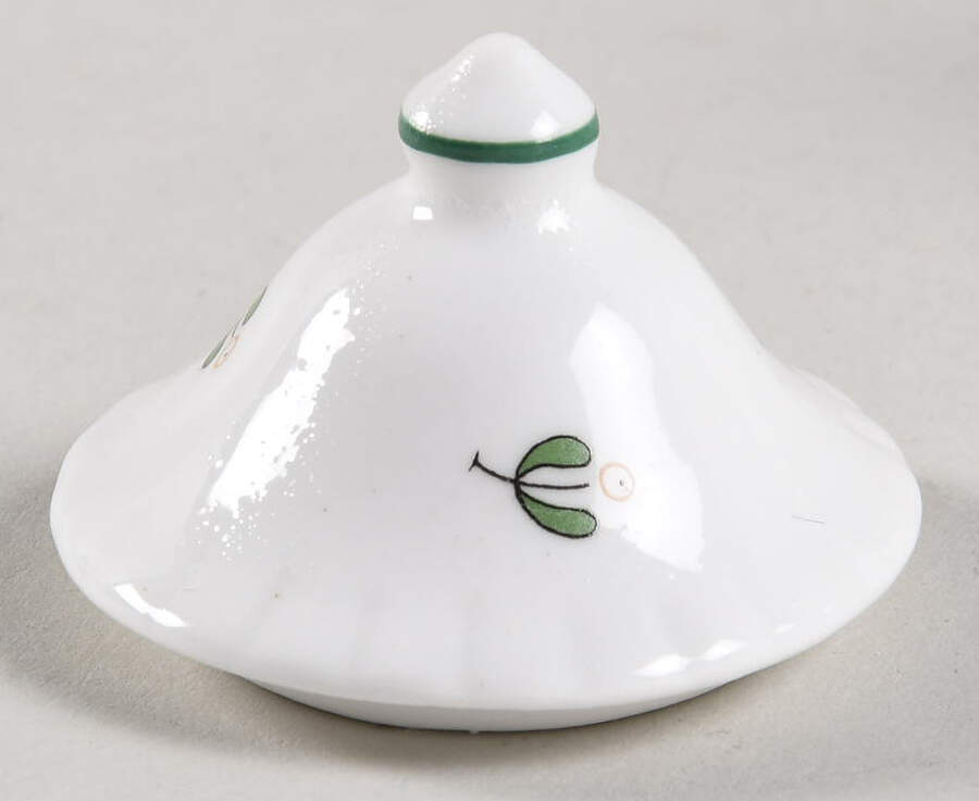 Christmas Tree (Narrow Green Band, White) Lid for Toy Teapot by Cuthbertson-1