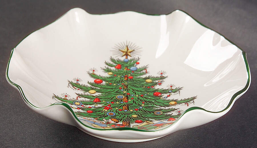 Christmas Tree (Narrow Green Band, White) Nut Dish by Cuthbertson-1