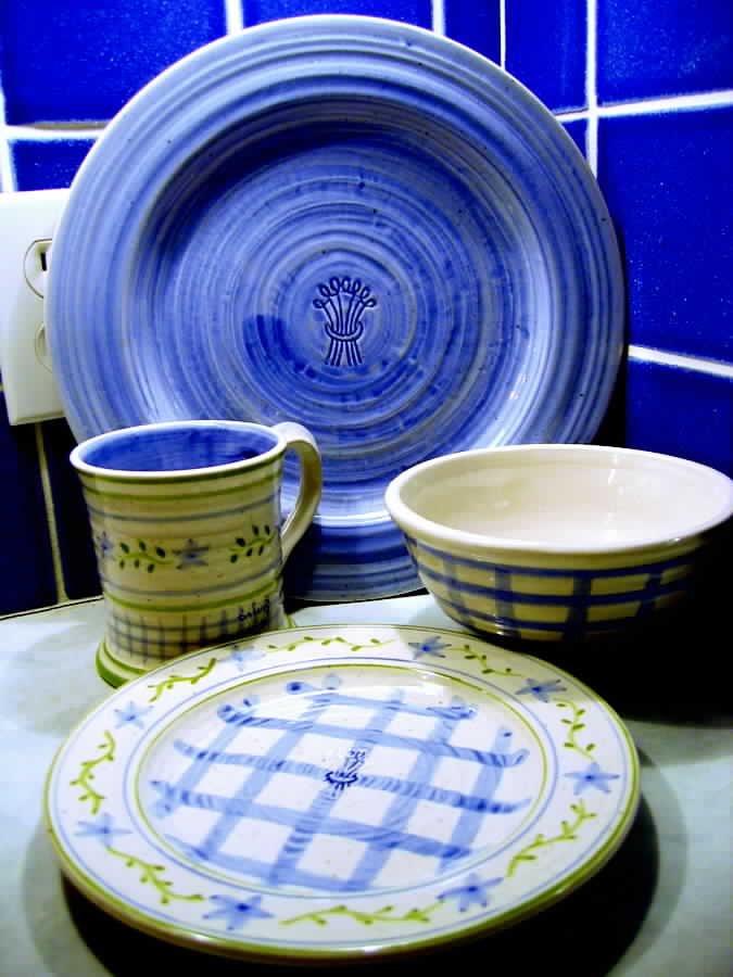 Dry Goods Dinner Plate by Country Living-1