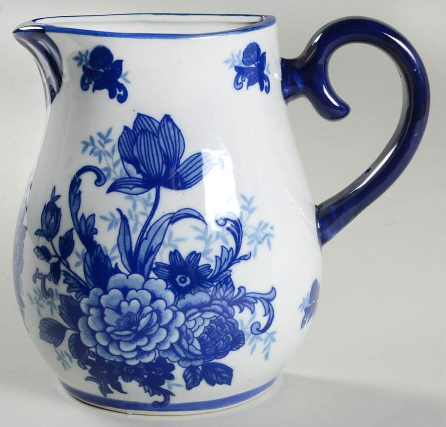 Blue And White Wall Pocket Vase by Cracker Barrel-1