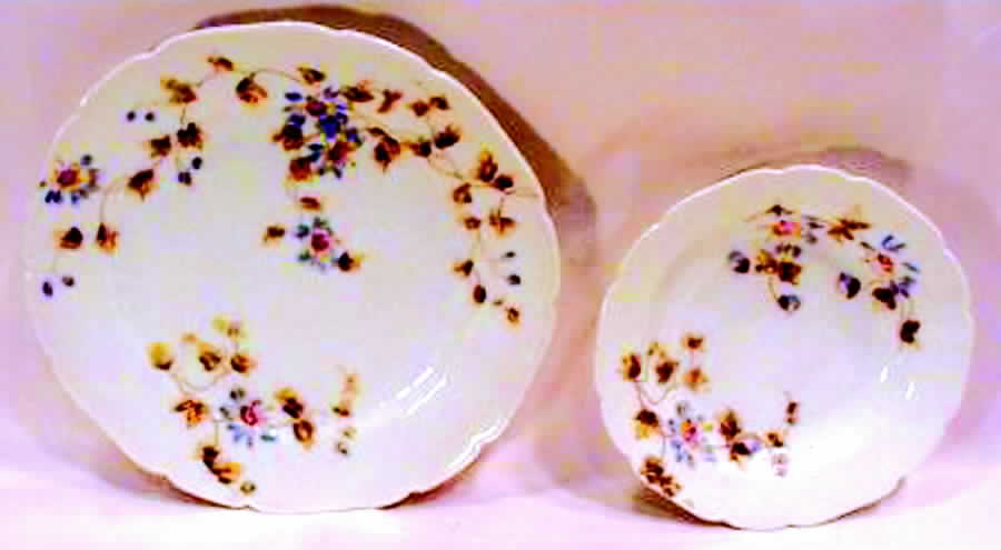 Schleiger 373-1 Luncheon Plate by Charles Field Haviland-1