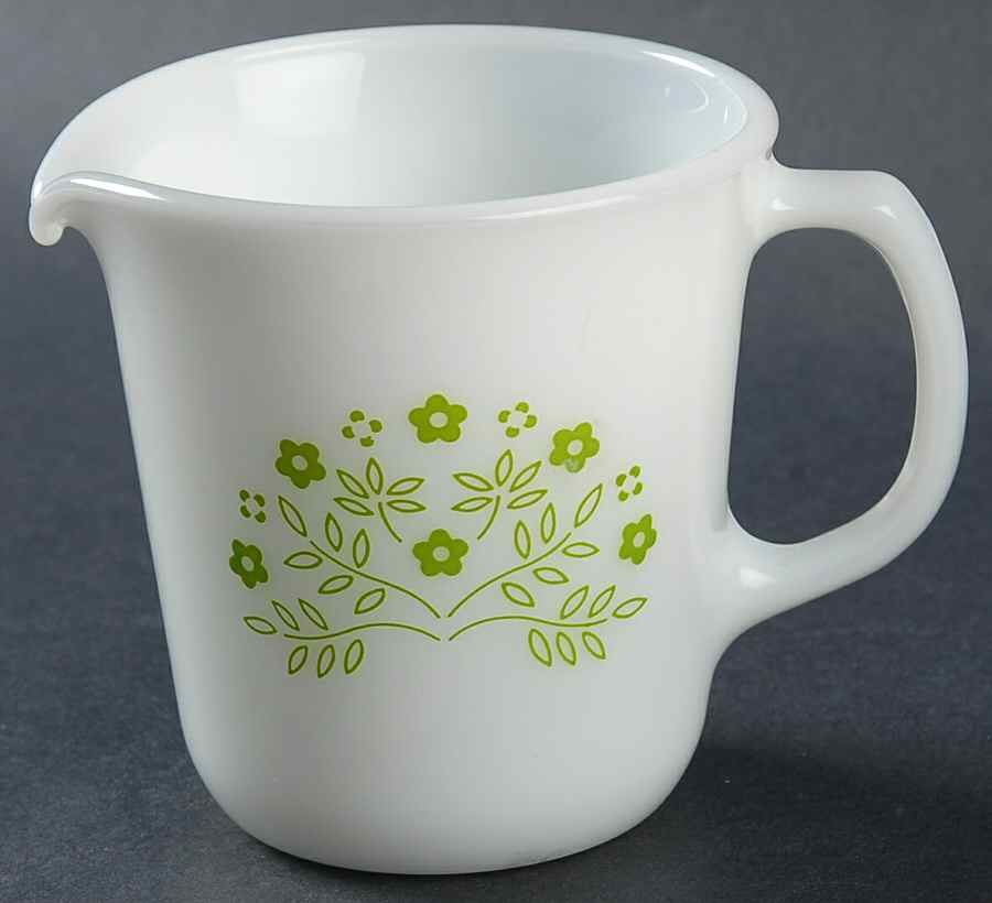 Honeydew (Coupe, Corelle) Creamer by Corning Corelle-1