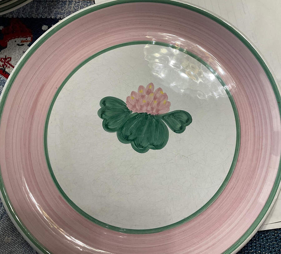 Gina Dinner Plate by Caleca-1