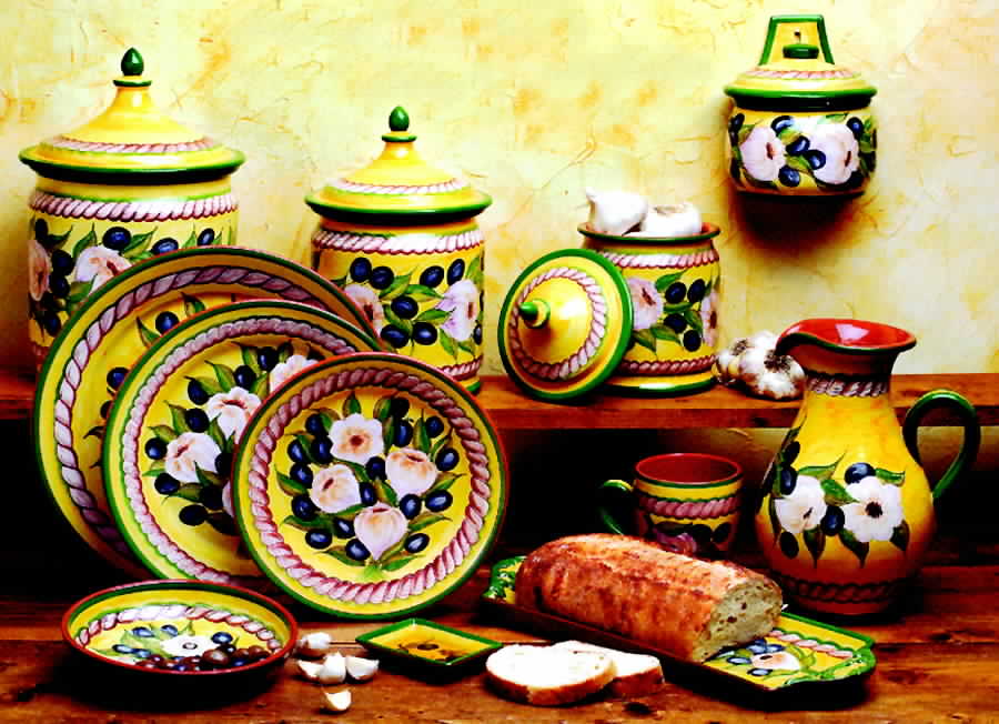 Alentejo Garlic & Olives Dinner Plate by Casafina-1