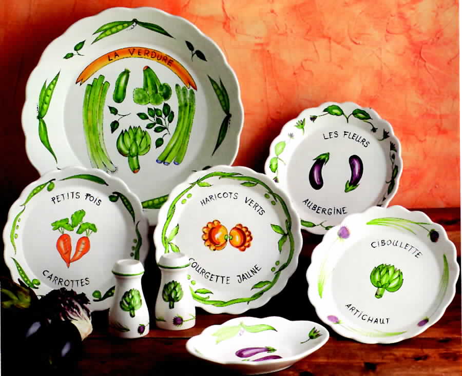 La Salade Salt & Pepper Set by Casafina-1