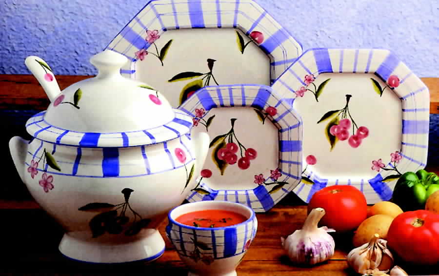 Cherries Jubilee Dinner Plate by Casafina-1