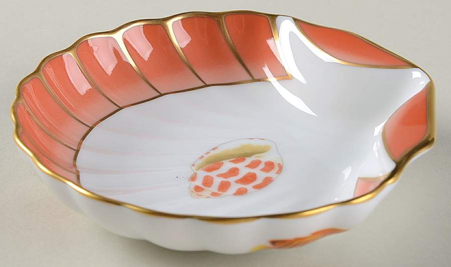 Coral Seas Shell Shaped Dish by Lynn Chase-1